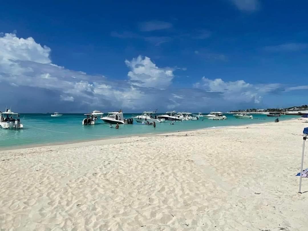 Bimini Big Game Club Resort & Marina Алис-Таун Экстерьер фото