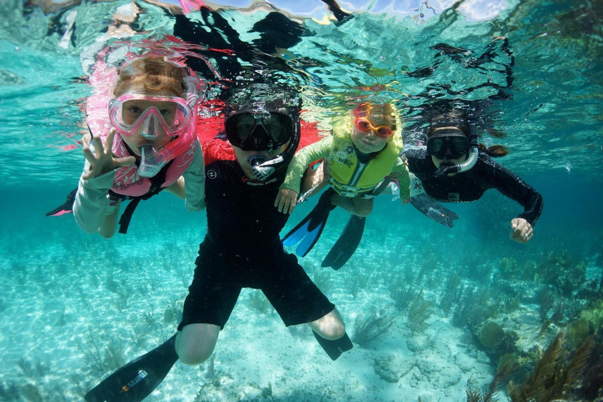 Bimini Big Game Club Resort & Marina Алис-Таун Экстерьер фото
